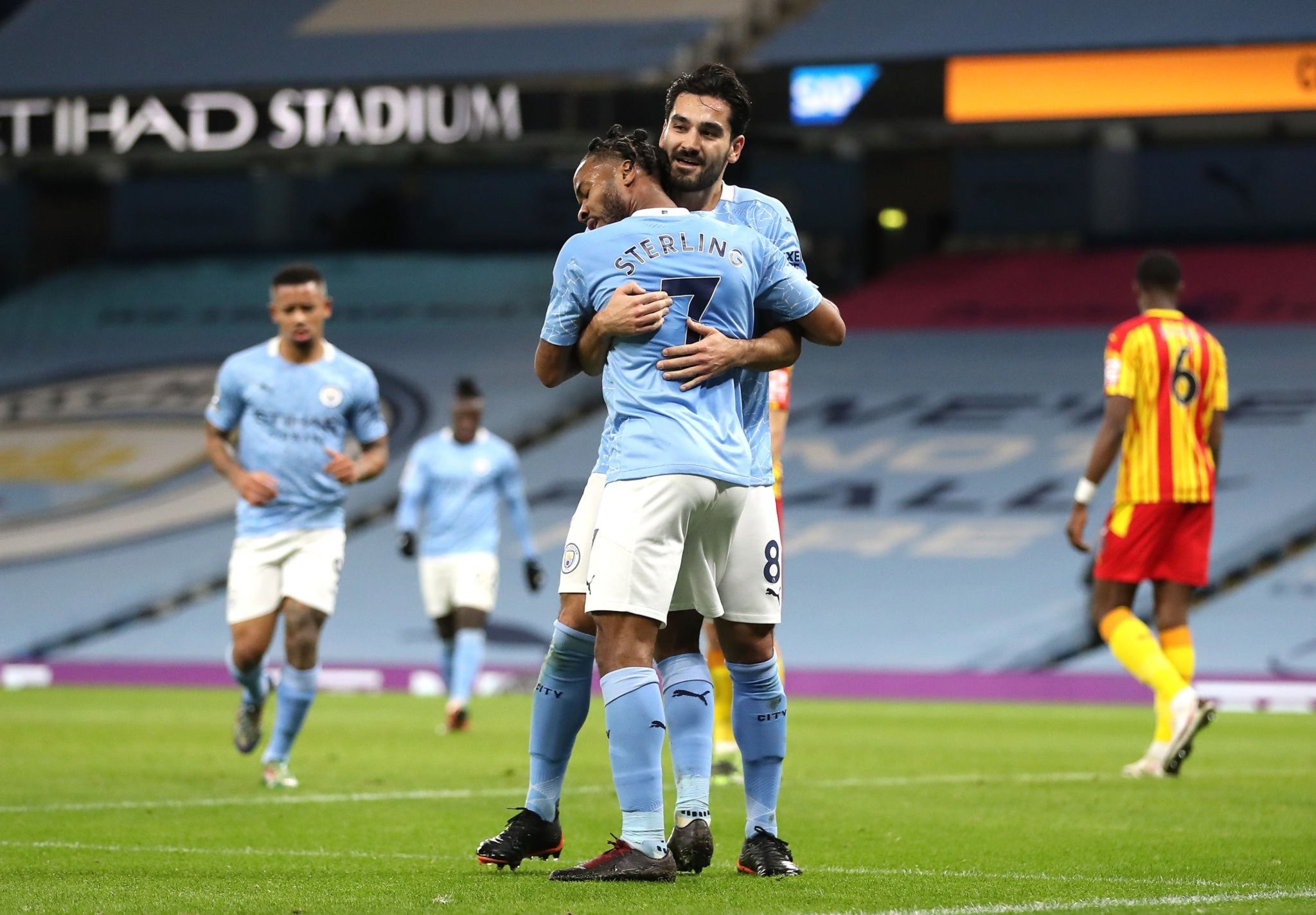 天津在对抗 天津在对抗